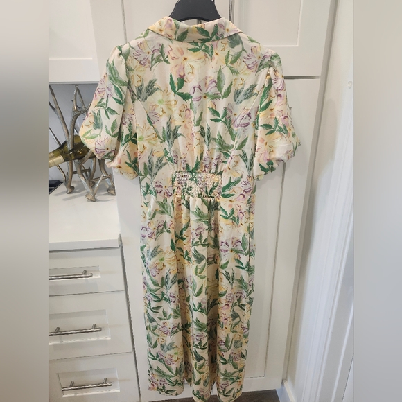 MELLODAY Pocked Puff Sleeved Midi Dress - Picture 2 of 9